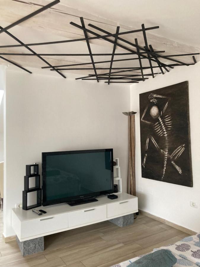 Hangar Apartments Izola Buitenkant foto